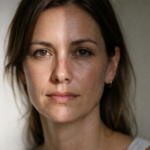 Pierwsze oznaki starzenia skóry - jak je rozpoznać i radzić sobie z nimi